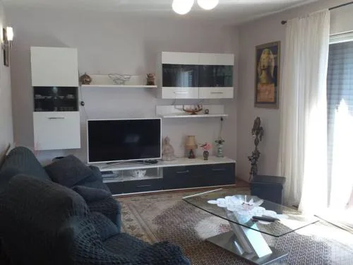 Three bedroom apartment with balcony