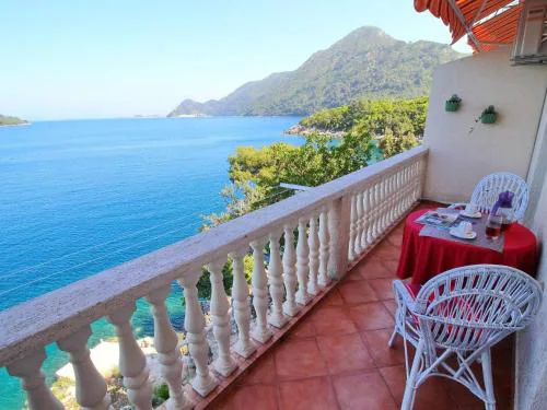 Apartments Filipovi - One-Bedroom Apartment with Balcony and Sea View A1