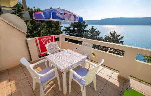 Cozy Apartment In Stara Novalja
