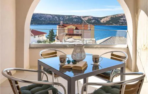 Gorgeous Apartment In Stara Novalja