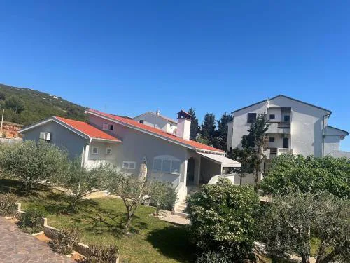 Vacation Family House on the Beach