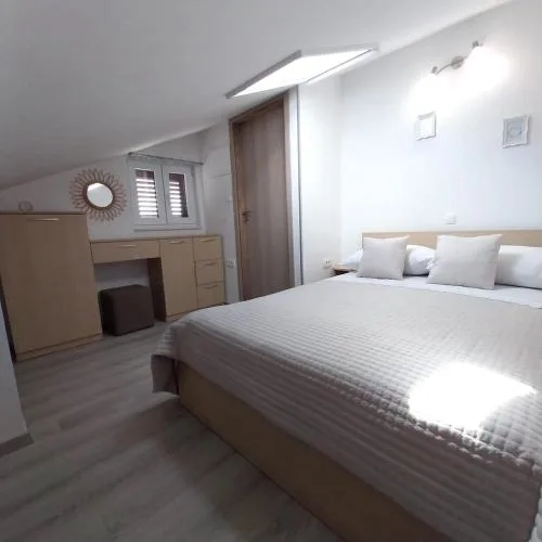 Apartments Zlata