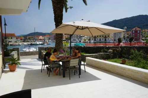 Pascal Villa 7 nights 1 free