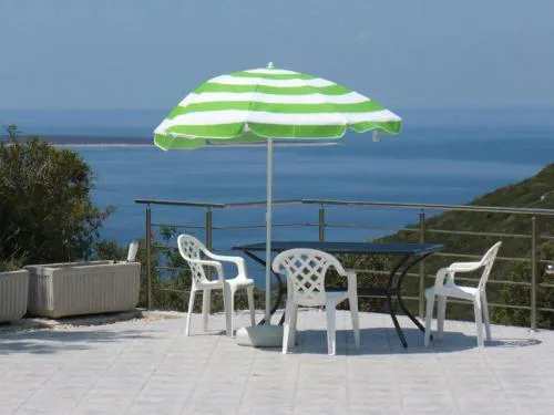 Island Cres Stivan beautiful views