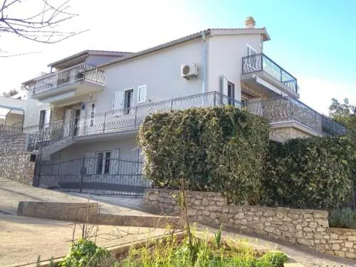 Apartment Ivona