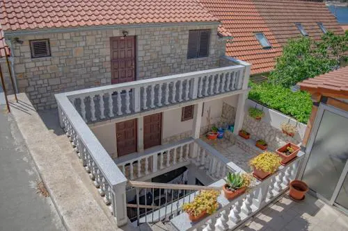 Apartments Daira