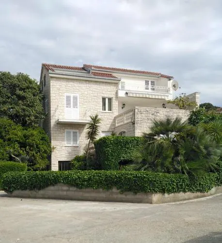 Apartman Mladenka