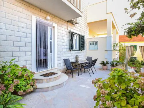 Apartment Ana-1 by Interhome