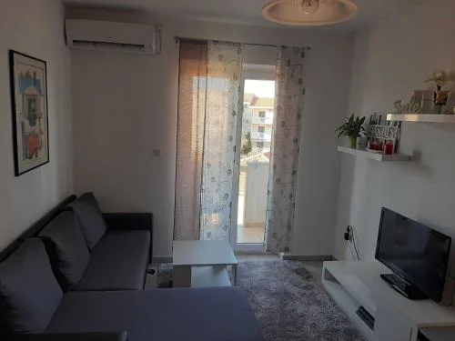 Apartment Cvita-Two Bedroom Apartment with Balcony and Sea View