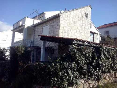 Apartment Ma're