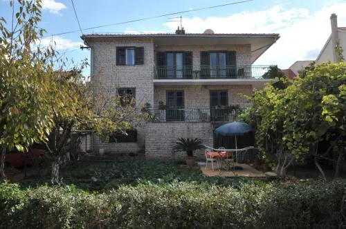 Apartments Valerija