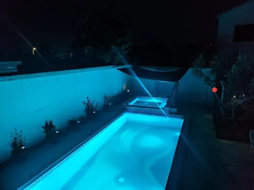 Holiday House BugenVilla DTOSI