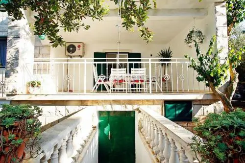 Seaside holiday house Mirca, Brac - 24033