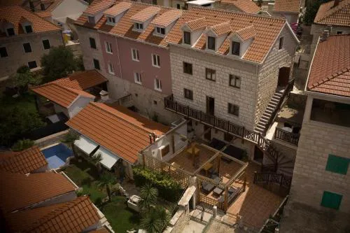 Rooms by the sea Sutivan, Brac - 24402