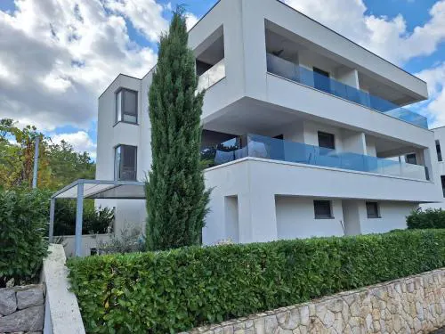 Apartment White