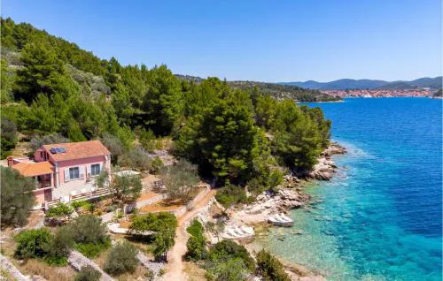 Holiday Home Sokolic Bb Cr