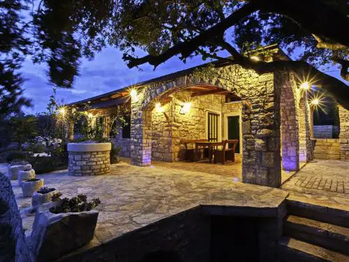 Stone House San Pelegrin-Two Bedroom Holiday Home with Terrace and Sea View