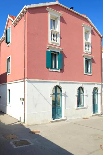 Villa Mila