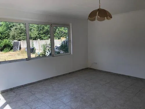 Feel Natural and Relaxed in a 3 Bedroom B Apartment in Gyongyosfalu