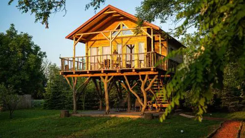 EHM Baumhaus Chalet nahe Therme & Natur