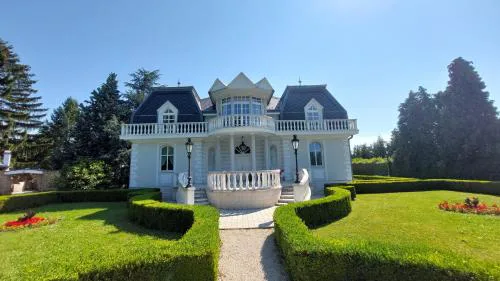 Castle Garden
