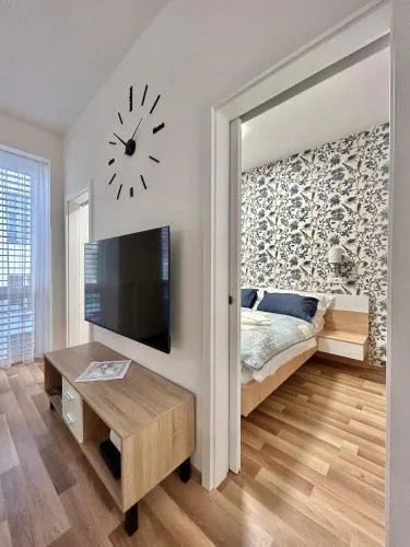 One Step Apartman - City Center