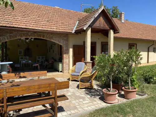 Veze-Birtok Apartman