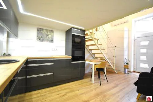 Júlia Apartman