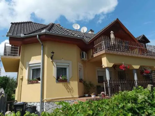 Apartment Balatongyorok 3