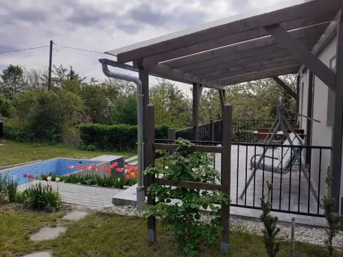 Holiday home in Balatongyörök 42286