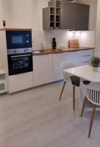 Silver apartman