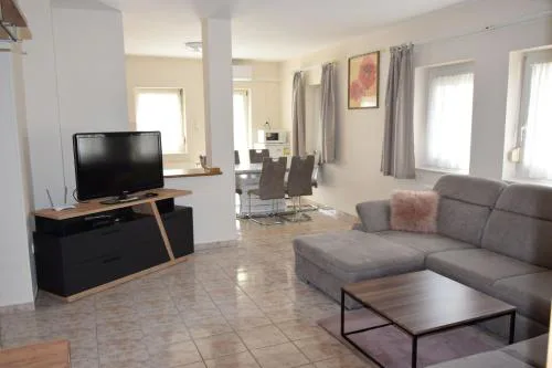 Anita Apartman