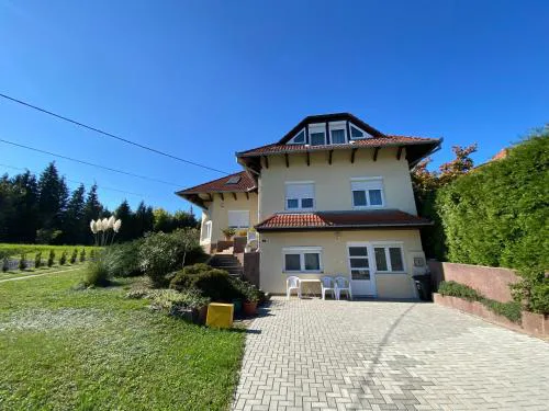 Mária Apartmanház