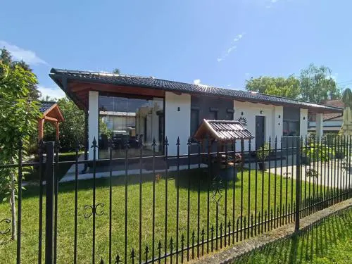 Casa Blanca Apartman II