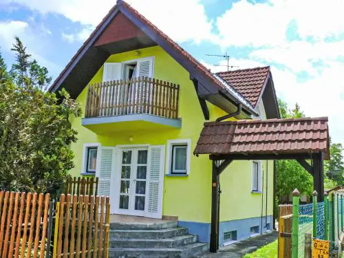 Holiday Home Michael by Interhome