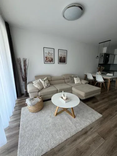 Lelle Resort Apartman