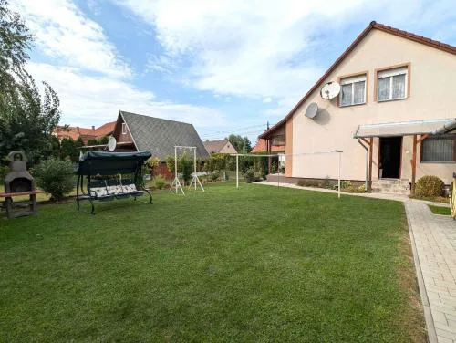 Apartment in Balatonmariafürdo 19233