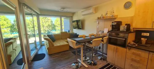 LAKE MOMENTS - Pearl Apartment