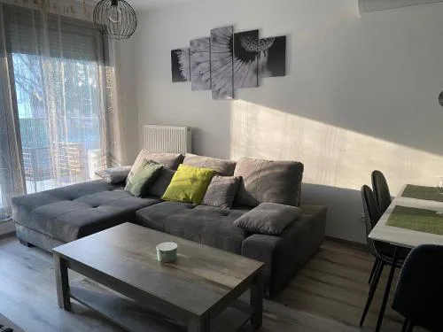 Edison Villa 204