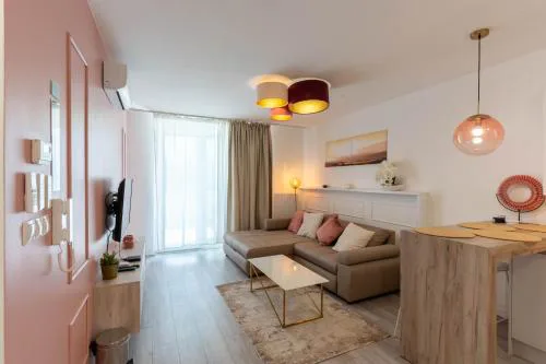 Sunset Resort 103