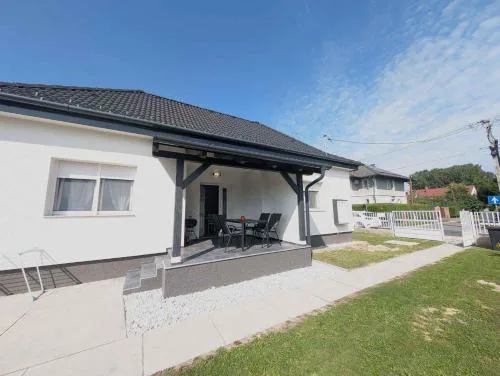 Holiday home in Balatonmariafürdo 54826