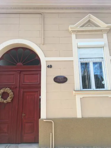 Apponyi Guesthouse 49