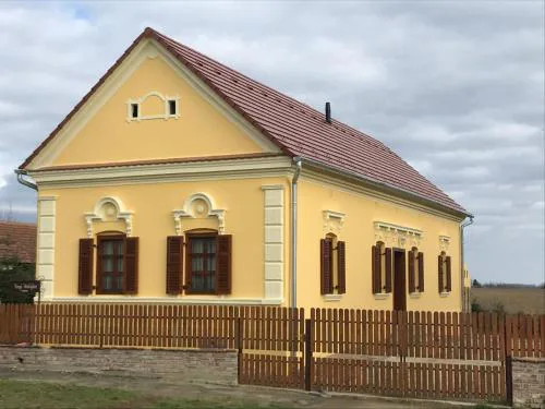 Porrogi Fenyő Vendégház