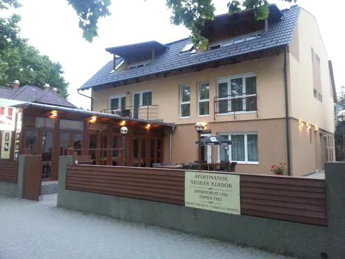 Ádám Apartmanház