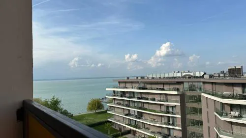 Aranypart Fészek Apartman