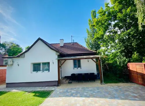 Balatonszéplaki nyaraló