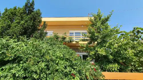 Kiss Apartmanház