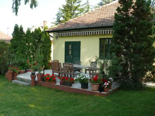 Csecsi Üdülő
