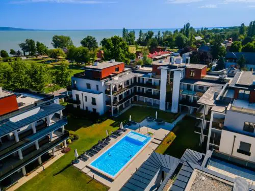 Scamard Apartman