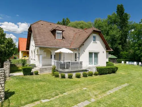 Holiday Home Racz by Interhome